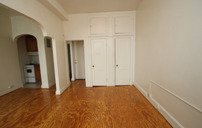 6 E. Preston St.