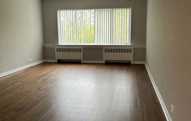 231 Ridge Associates LLC 231-49 N. Ridge/833-5 Case St.