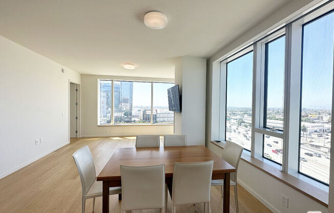 2 beds, 2.5 baths, 1,489 sqft, $5,200, Unit 1106