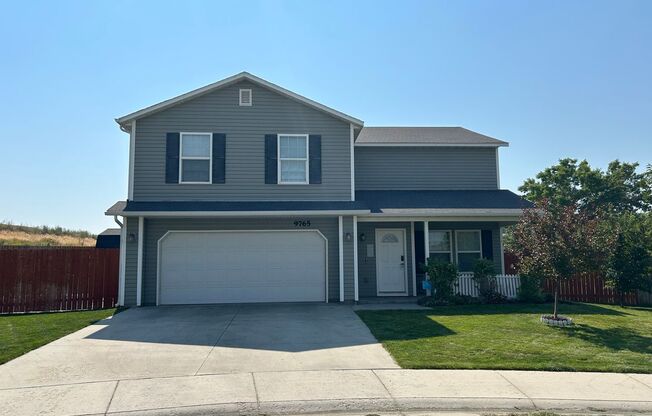 Beautifully upgraded furnished as desired 4 bedroom home in Boise!