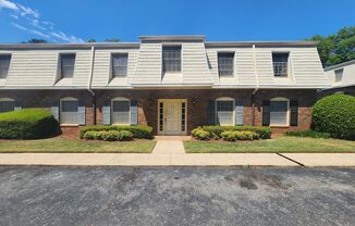 Royal Springs Apartments