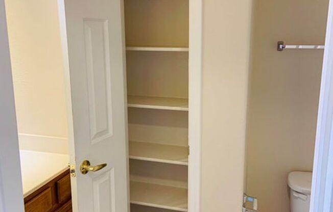 2 beds, 2.5 baths, $1,750, Unit UNIT 173