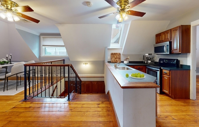 126 CALUMET ST