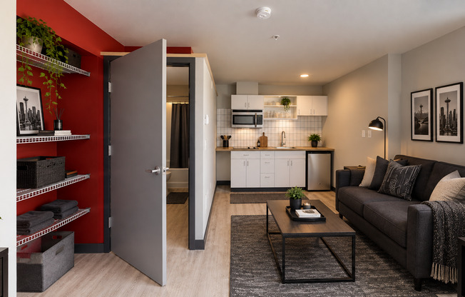 Studio, 1 bath, 252 sqft, $1,175, Unit 401