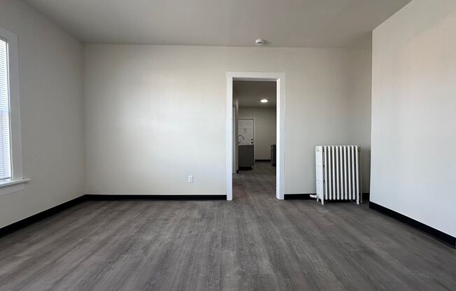 1 bed, 1 bath, 479 sqft, $695, Unit Unit 8