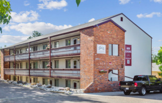 Aspen Leaf Apartments (Arvada)