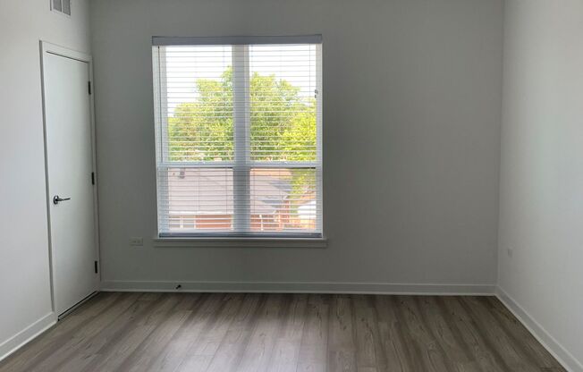 1 bed, 1 bath, 739 sqft, $2,195, Unit 409