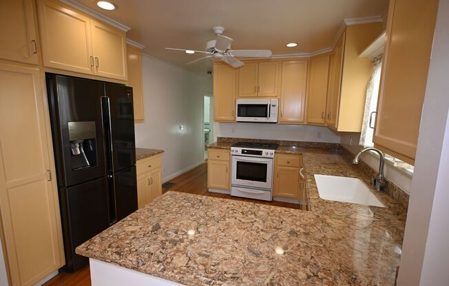 Single story 3 bedroom 2 bath home in Belmont Shore