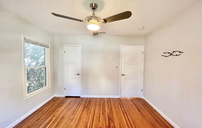 3 beds, 1 bath, $6,500