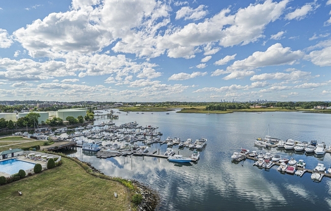 200 Cove Way