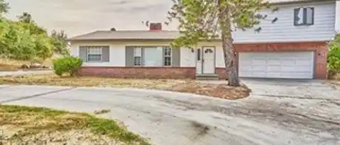 2751 BATSON AVE