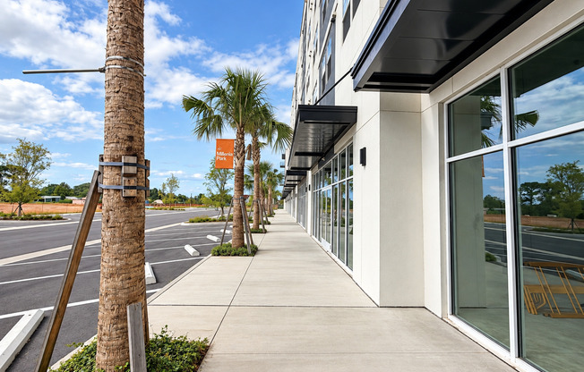Millenia Park New Condo 2/2