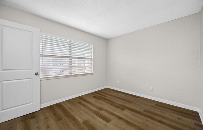 2 beds, 2 baths, 850 sqft, $1,795, Unit D205