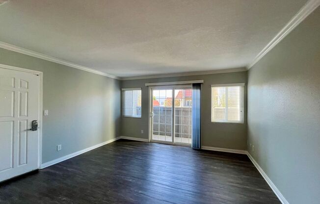 2 beds, 1.5 baths, 900 sqft, $2,925, Unit A17