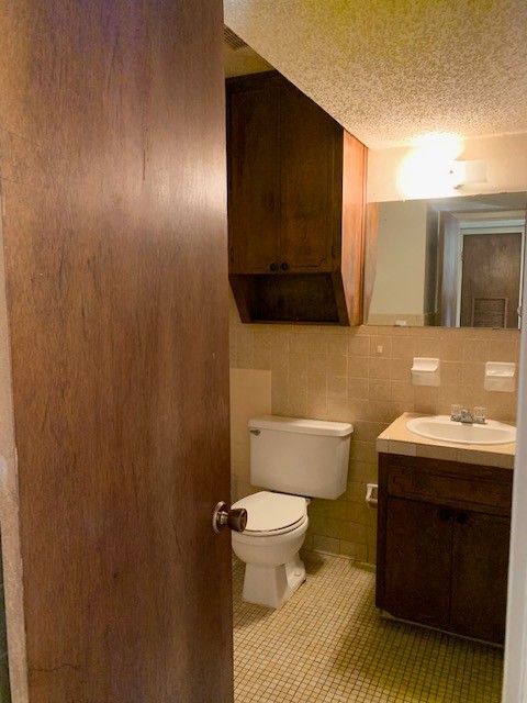 1 bed, 1 bath, 600 sqft, $650, Unit 102