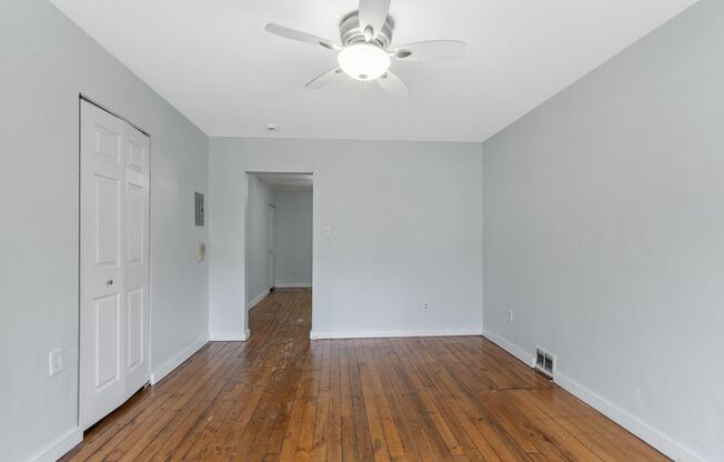 1 bed, 1 bath, 750 sqft, $1,350, Unit 5233 Butler Street 3rd Floor