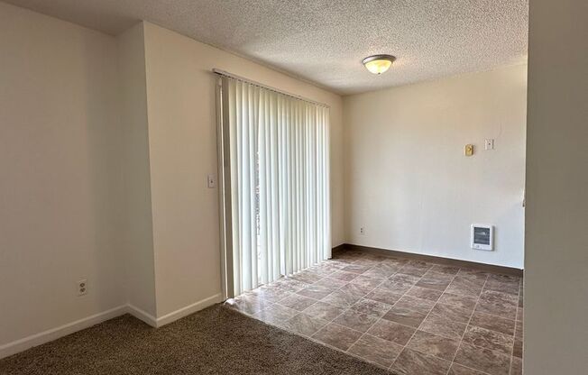 2 beds, 1 bath, 900 sqft, $1,350, Unit 3661