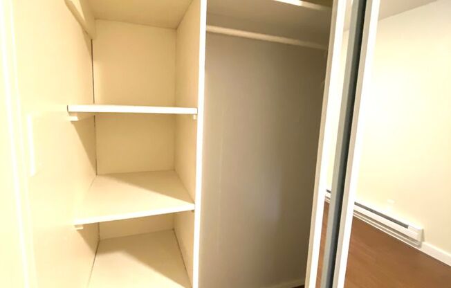 1 bed, 1 bath, 475 sqft, $1,495, Unit 305