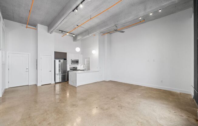 2 beds, 2 baths, 978 sqft, $2,300, Unit Unit 703