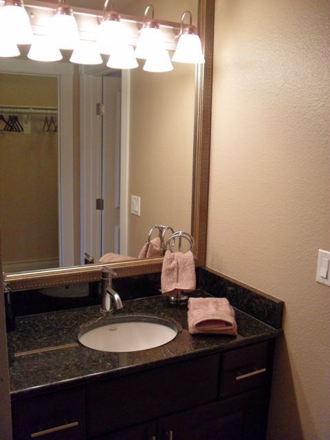 2 beds, 2 baths, $1,995, Unit 113