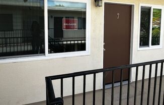 1 bed, 1 bath, $2,050, Unit 1159 E Meta St Apt #7