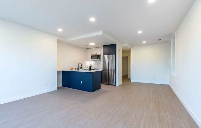 1 bed, 1 bath, 886 sqft, $2,286, Unit C-204