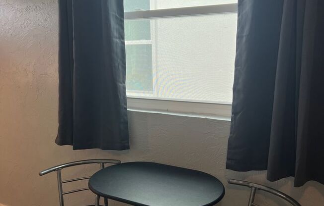 Studio, 1 bath, 275 sqft, $1,295, Unit C2