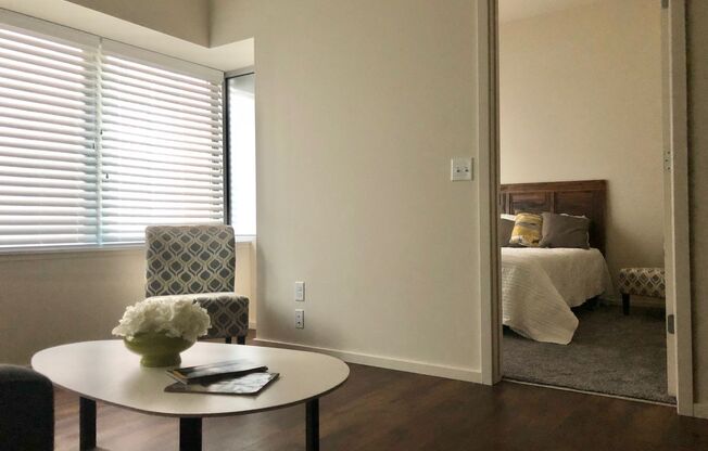 1 bed, 1 bath, 604 sqft, $1,190, Unit 816