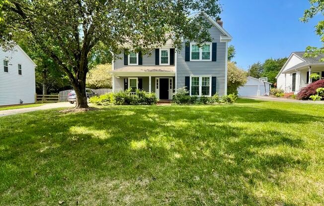 Adorable Home in Raeburn! 3Br/2BA