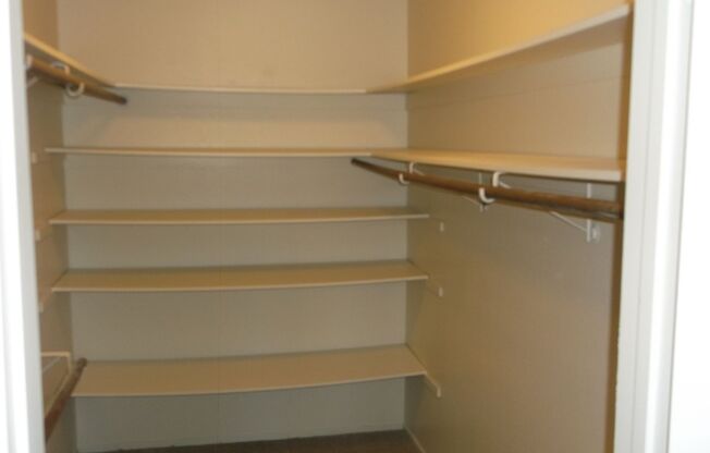 1 bed, 1 bath, 732 sqft, $1,425, Unit 25-109
