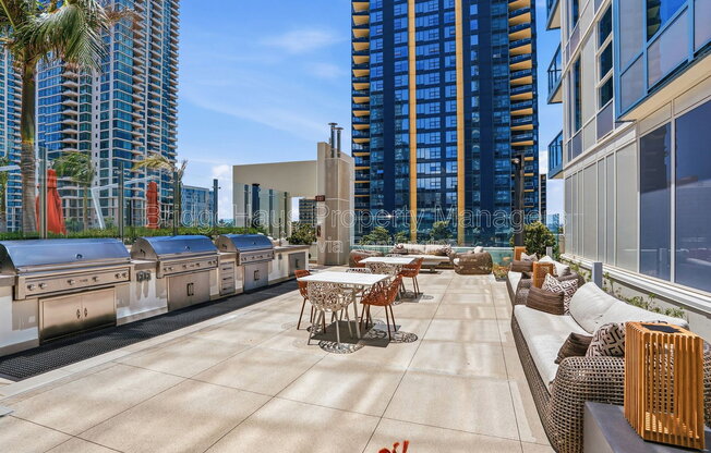 1 bed, 1 bath, 848 sqft, $3,850, Unit 411
