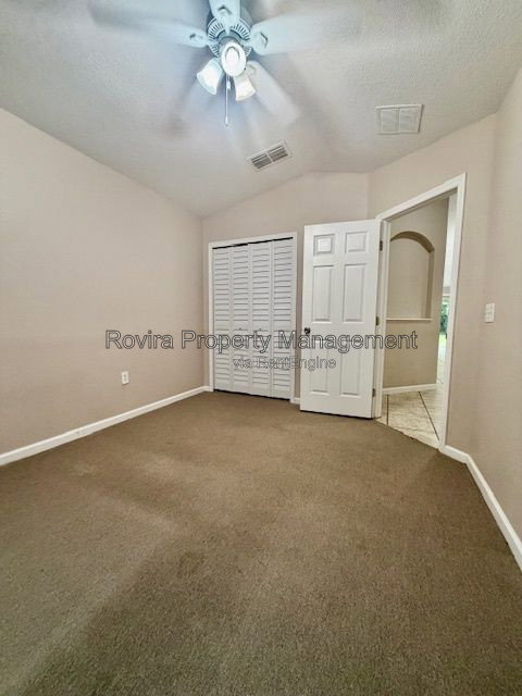 3 beds, 2 baths, 1,426 sqft, $2,000