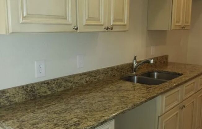 4 bedroom 2.5 bath for rent
