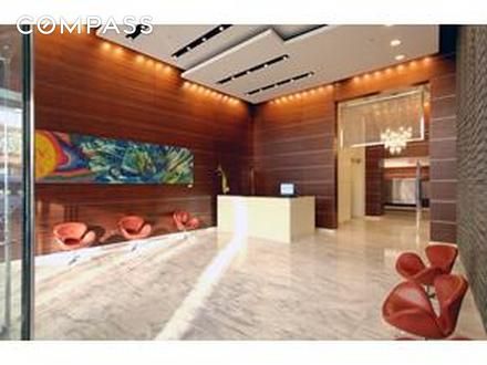 3 beds, 2 baths, 957 sqft, $7,800, Unit 7L