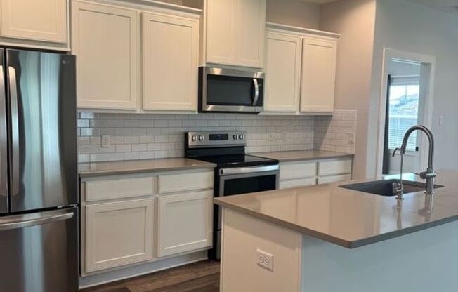 Immaculate Townhome Minutes from Texas A&M