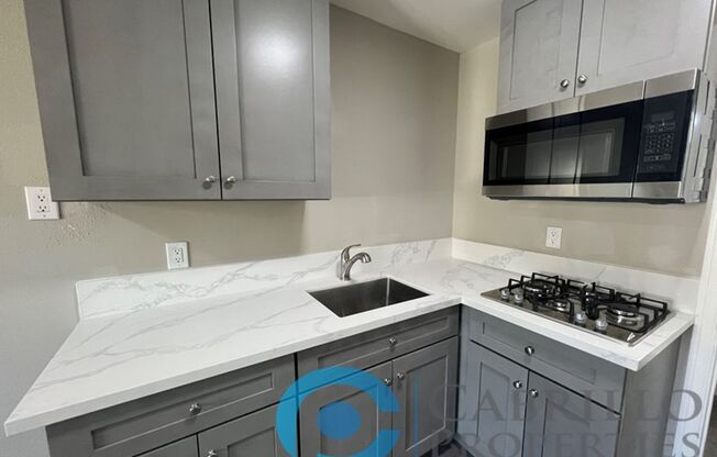 4423-4425 52nd Street