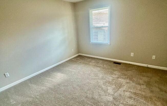 2 beds, 1.5 baths, 1,100 sqft, $1,090, Unit 719-D