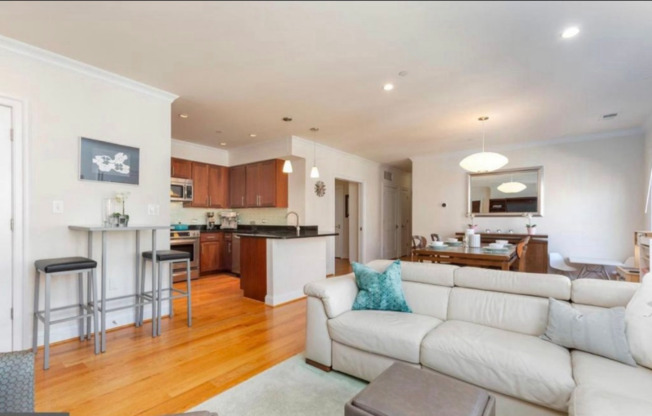 3131 9 RD N