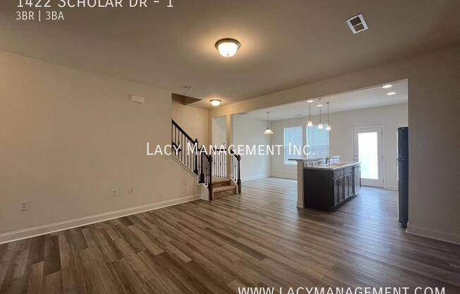 3 beds, 2.5 baths, 1,618 sqft, $1,975