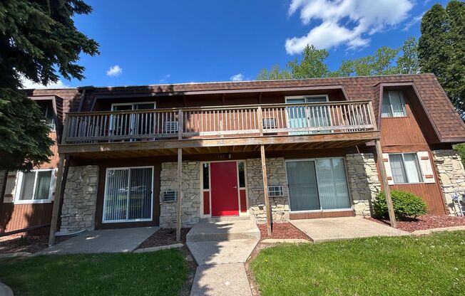 2300 Woodrow Court