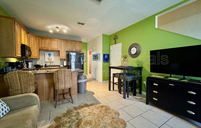 1131 CENTURY OAKS DR