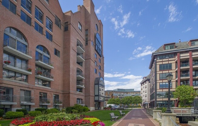 1 bed, 1 bath, 832 sqft, $3,350, Unit 003