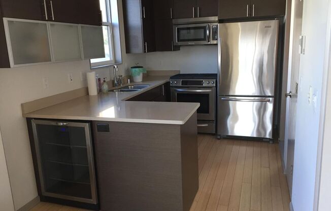 2Bd/1Ba Seattle Home