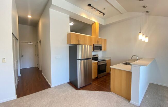 1 bed, 1 bath, 600 sqft, $2,295, Unit 1505-A