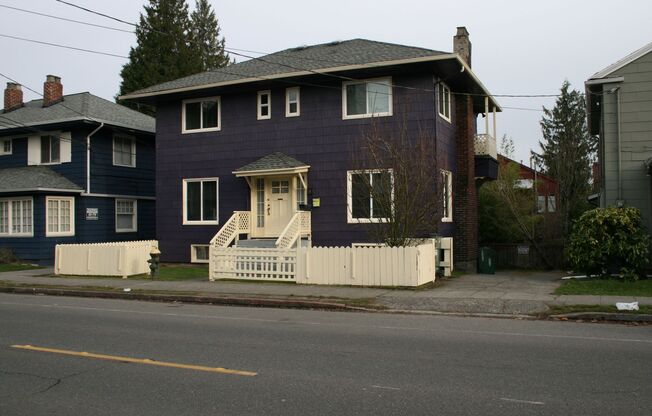 1 bed, 1 bath, $1,250, Unit Unit B