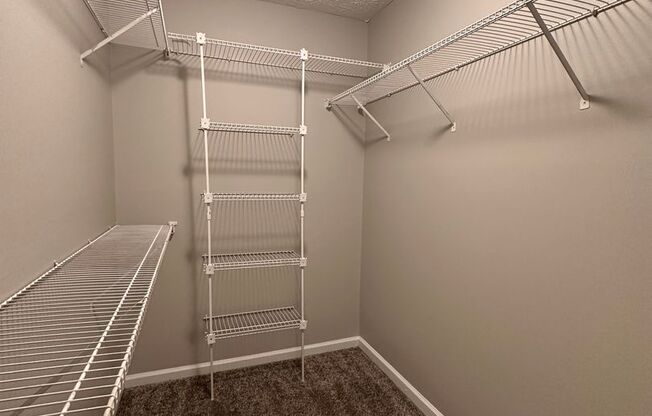 2 beds, 2.5 baths, 1,350 sqft, $1,695, Unit 23