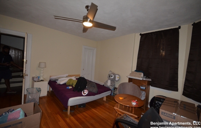 2 beds, 1 bath, 1,200 sqft, $3,150, Unit 2