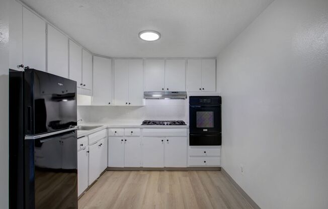 1 bed, 1 bath, 600 sqft, $1,295, Unit 201