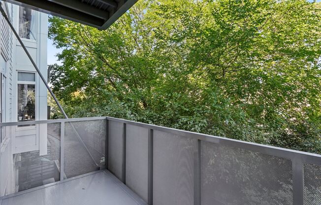 Patio at Park77 Apartments, Cambridge, MA, 02138