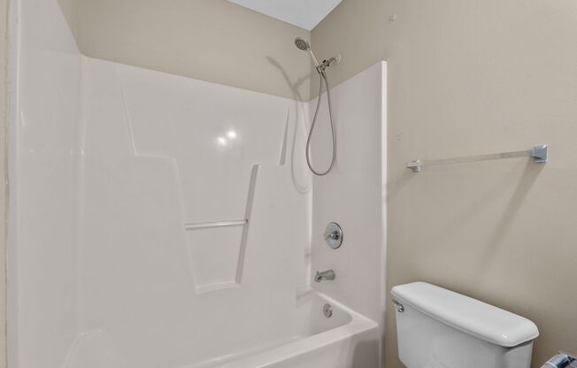 2 beds, 2 baths, $1,395, Unit 3703-F